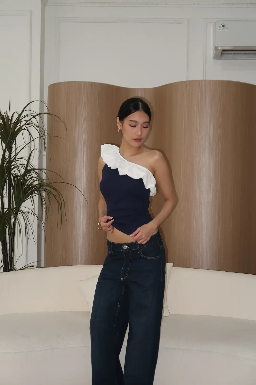 Violet Oneshoulder Top